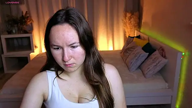 Little doll meow online show from October 2, 2025, 2:51 am