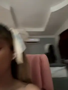 emiss  online show from March 9, 2025, 3:16 pm