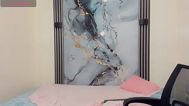 Rubi 30 online show from January 7, 2026, 11:45 am