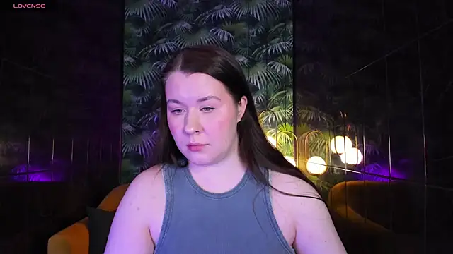 Snapshot of ShedarBrooks chatting on December 6, 2024, 5:31 am ShedarBrooks online show from December 6, 2024, 5:31 am