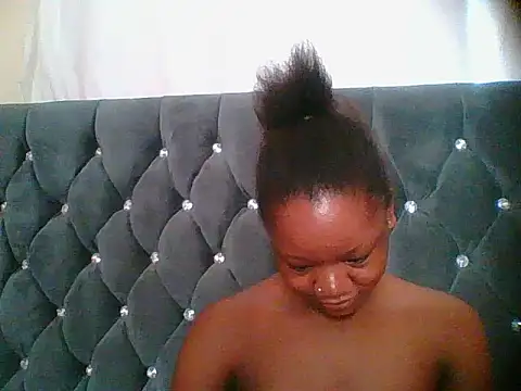 HotJeylee online show from December 20, 2025, 9:16 am