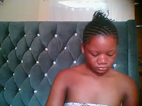 HotJeylee online show from March 20, 2026, 6:29 am