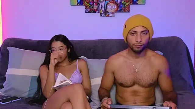 Snapshot of catalina_y_tylerjhons chatting on December 15, 2024, 5:56 am catalina y tylerjhons online show from December 15, 2024, 5:56 am