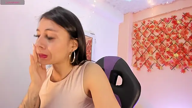 Sweet Candies online show from January 23, 2025, 12:57 am