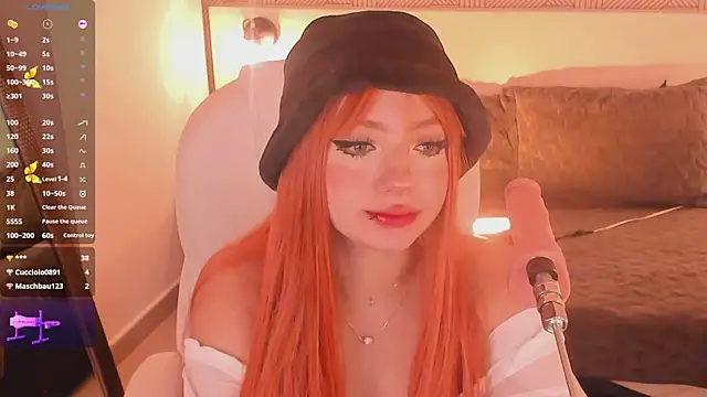 Snapshot of Kloe_Raize chatting on January 17, 2025, 12:20 am Kloe Raize online show from January 17, 2025, 12:20 am