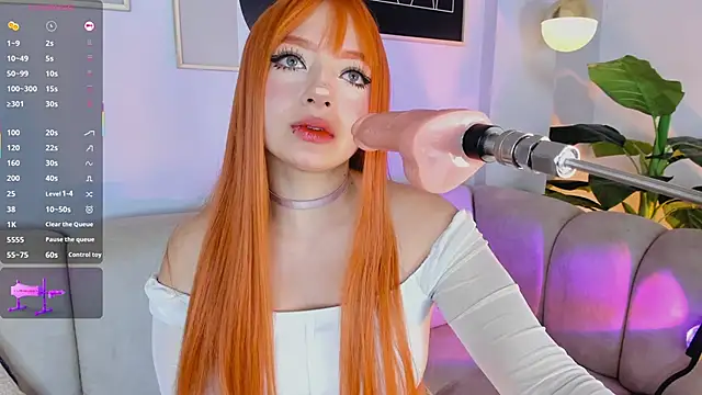 Kloe Raize online show from December 4, 2025, 4:44 am