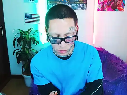 deivid estrada online show from January 28, 2025, 3:04 pm