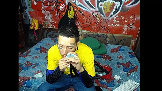 deivid estrada online show from February 8, 2025, 9:25 pm