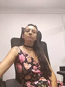 Snapshot of dalilla_macherano chatting on March 13, 2025, 11:27 pm dalilla macherano online show from March 13, 2025, 11:27 pm