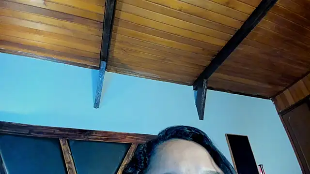 EmiliWilliams online show from June 10, 2026, 11:46 pm