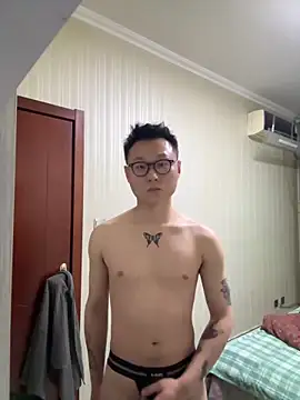 Snapshot of Eric246 chatting on March 5, 2026, 3:08 pm Eric246 online show from March 5, 2026, 3:08 pm