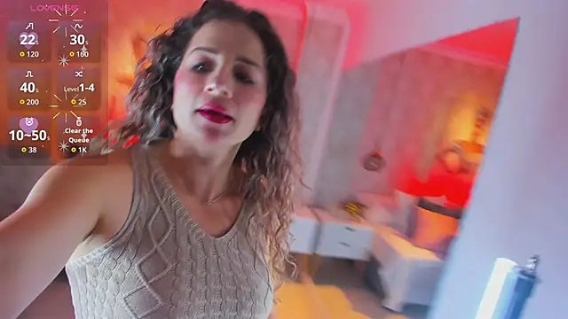 Shantall   online show from November 26, 2025, 11:11 am