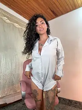 paula brunette online show from November 19, 2025, 4:01 am