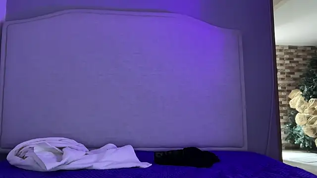 dominic brandd23 online show from November 15, 2025, 5:53 pm