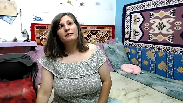 Snapshot of AdelineBlueEyes chatting on September 22, 2025, 4:36 am AdelineBlueEyes online show from September 22, 2025, 4:36 am