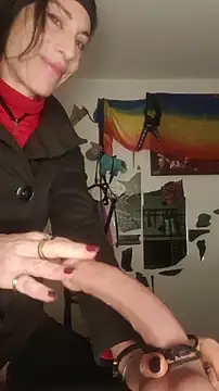 freyamoret online show from December 18, 2025, 4:51 am