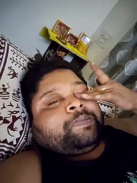 julywwrt online show from March 31, 2026, 9:48 pm