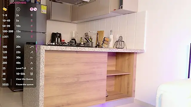 AMELIETARSON online show from October 12, 2025, 9:47 pm