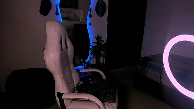 Young laroi online show from January 6, 2025, 5:30 am