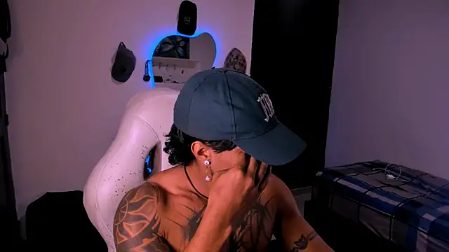 Young laroi online show from January 7, 2025, 3:57 am