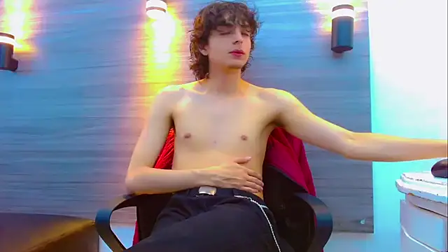 Sr BonnyEthan online show from March 10, 2026, 12:54 pm