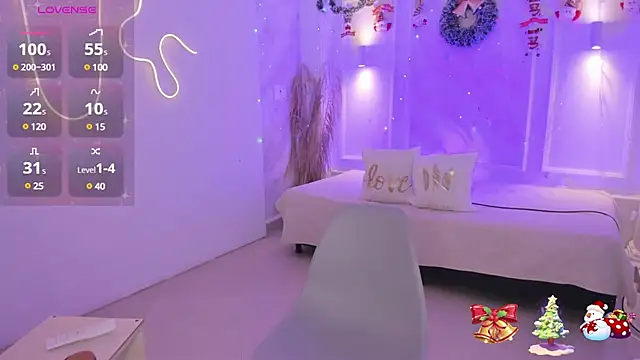 Snapshot of NastassjaCandy chatting on December 15, 2024, 5:31 pm NastassjaCandy online show from December 15, 2024, 5:31 pm