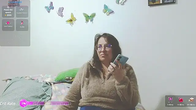 honeyhot paty online show from January 24, 2025, 2:39 am