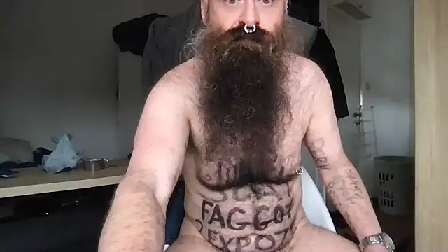 JunkieShitPig online show from March 21, 2025, 3:24 pm