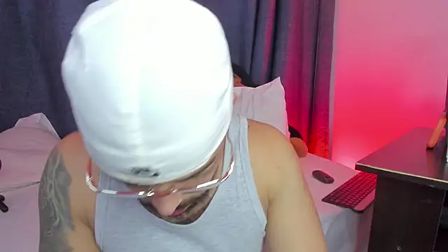 Snapshot of jacob_stud18_ chatting on April 10, 2026, 10:36 pm jacob stud18 online show from April 10, 2026, 10:36 pm