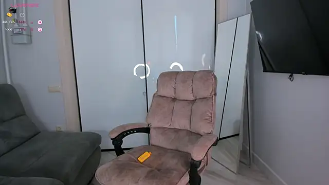 Snapshot of helen_ramsay chatting on September 22, 2025, 2:52 pm helen ramsay online show from September 22, 2025, 2:52 pm