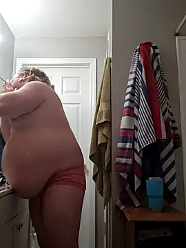 Snapshot of jrsexy83 chatting on January 29, 2025, 6:43 am jrsexy83 online show from January 29, 2025, 6:43 am