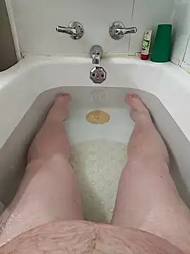 Snapshot of jrsexy83 chatting on February 17, 2025, 1:32 pm jrsexy83 online show from February 17, 2025, 1:32 pm