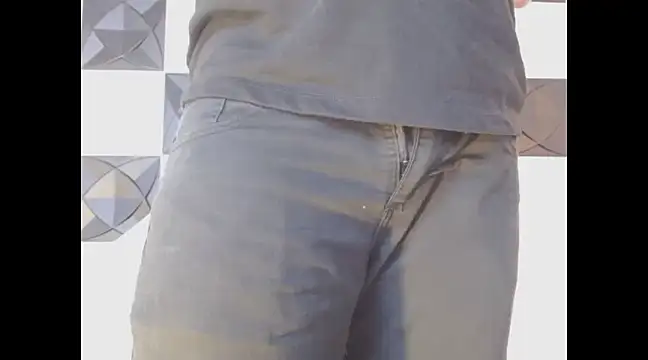 BrianMalonee online show from March 1, 2025, 2:02 pm