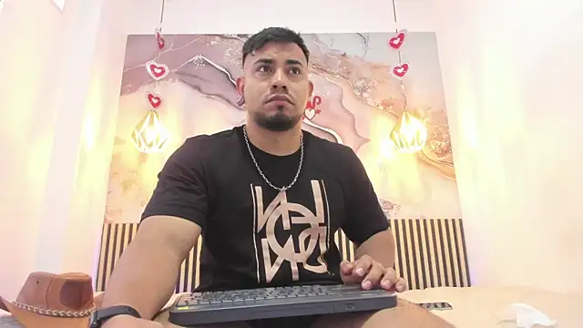 BrianMalonee online show from February 14, 2026, 12:02 pm