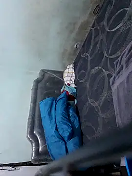 jojokom99 online show from April 12, 2026, 8:30 am