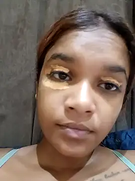 Indianqueen03 online show from February 6, 2025, 6:46 pm