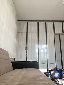 Snapshot of MuscleBoyy777 chatting on December 12, 2024, 11:07 am MuscleBoyy777 online show from December 12, 2024, 11:07 am