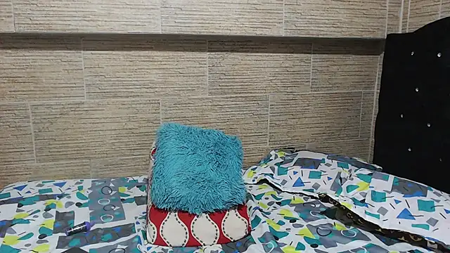 pretty cristal69 online show from January 18, 2025, 7:59 am