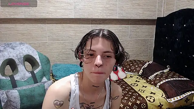 pretty cristal69 online show from January 23, 2025, 11:05 pm