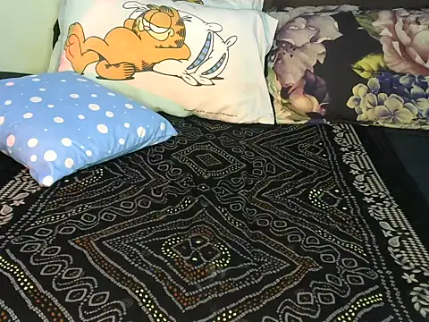 Bella cute01 online show from March 8, 2026, 9:35 am