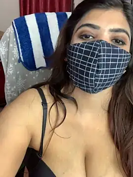 Snapshot of Fantastic_ruby chatting on March 13, 2025, 4:12 pm Fantastic ruby online show from March 13, 2025, 4:12 pm