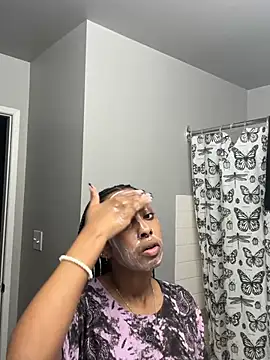 Your Paris online show from February 7, 2025, 3:30 pm