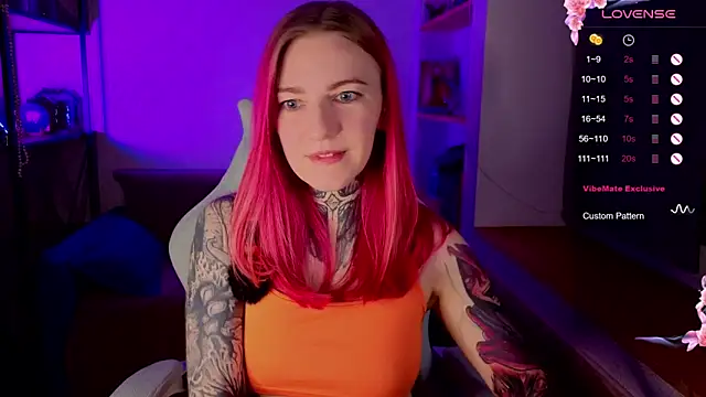 Roxy      online show from December 14, 2025, 8:57 pm