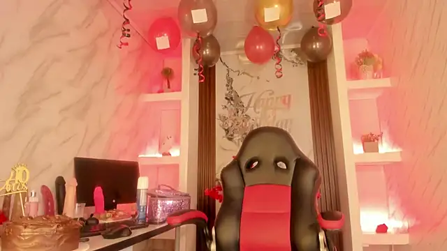 BeckyyVega online show from February 12, 2025, 6:30 pm