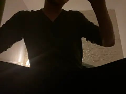 Snapshot of deskriptive chatting on May 14, 2026, 3:24 am deskriptive online show from May 14, 2026, 3:24 am