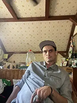 JustTylerr online show from July 15, 2026, 8:25 pm