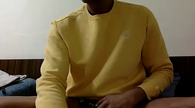 yadavindra85 online show from February 6, 2025, 3:37 am