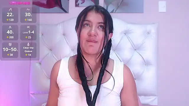 Snapshot of scarlet_fostt_ chatting on January 5, 2025, 6:24 pm scarlet fostt online show from January 5, 2025, 6:24 pm