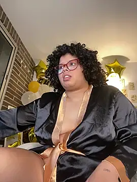 6nalanie online show from January 3, 2025, 1:16 am