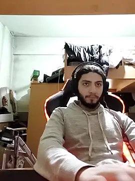 kleineid77 online show from February 8, 2026, 2:53 pm